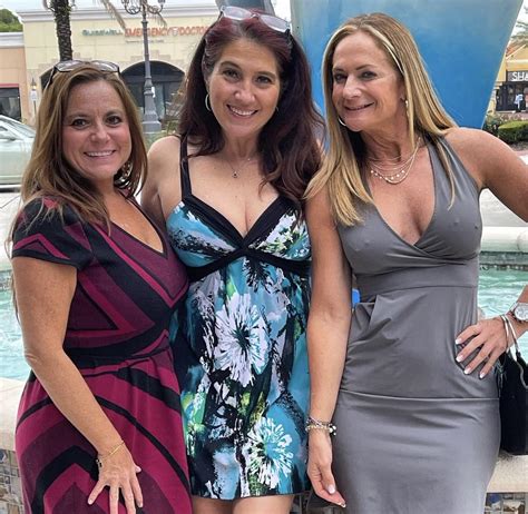 milf catchers 3|Milfs Catcher's 3 .